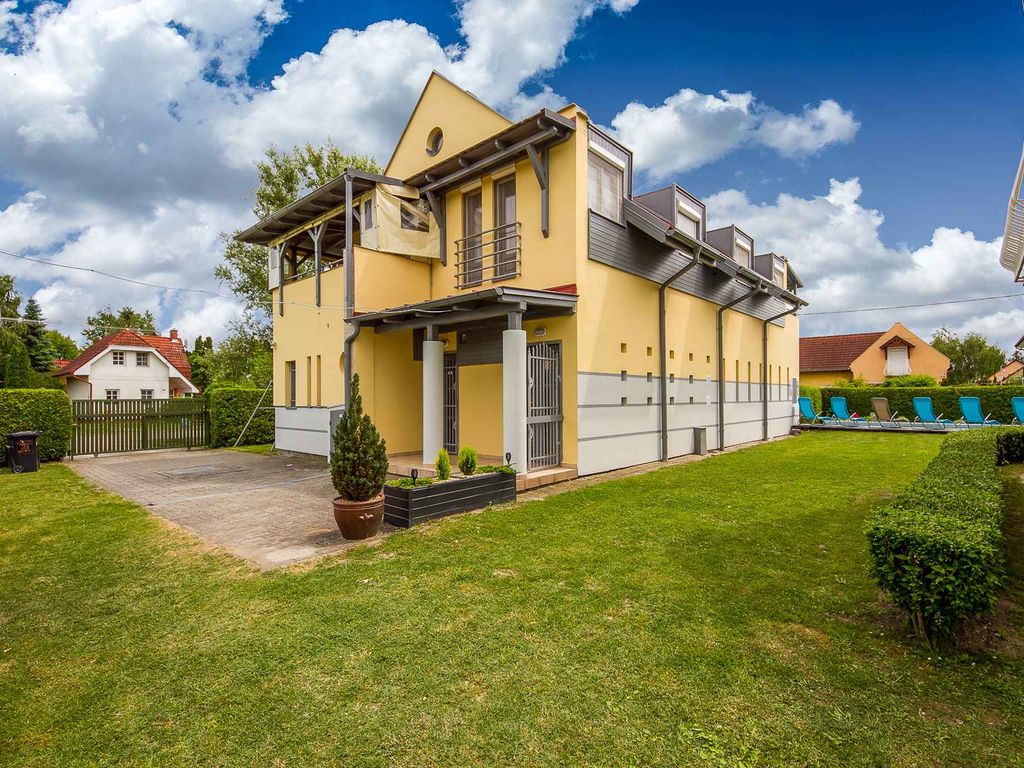 Ferienwohnung direkt am See