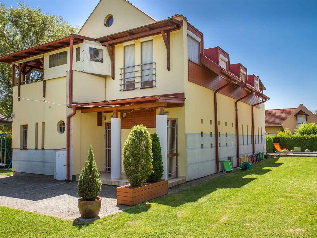 Ferienwohnung direkt am See