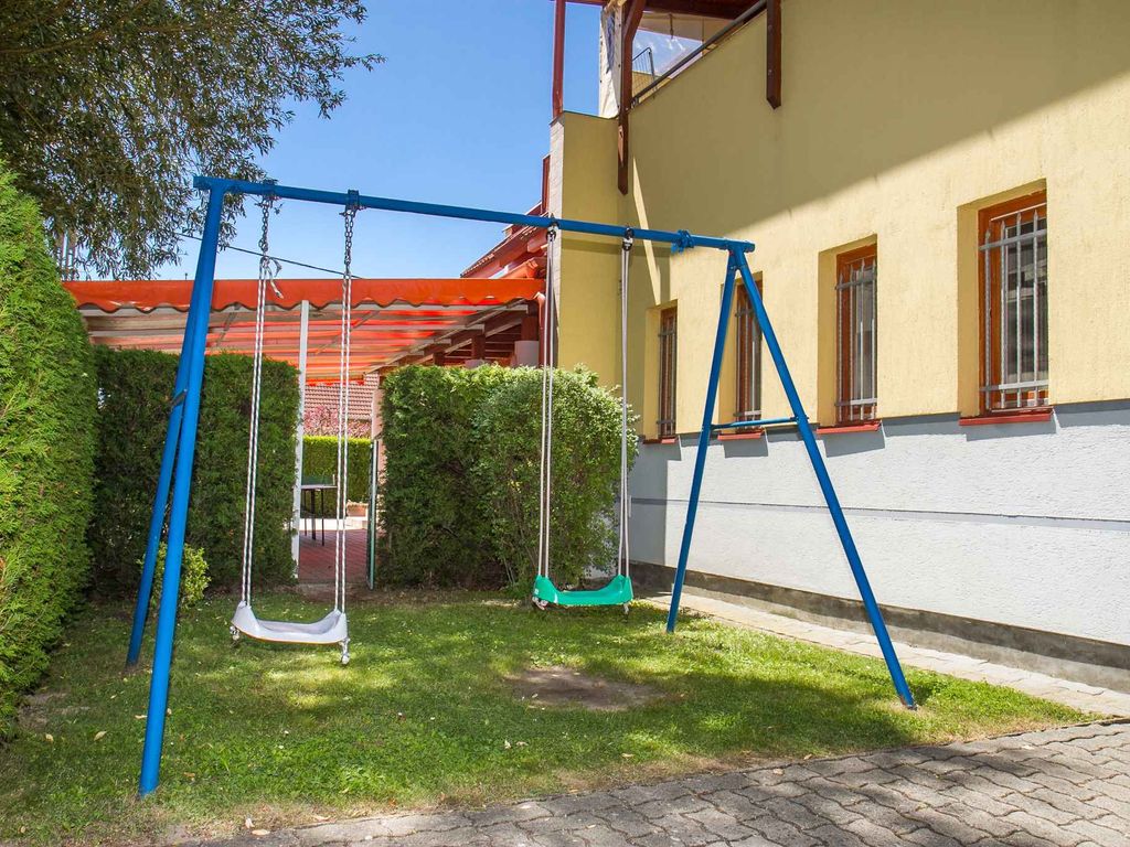 Ferienwohnung in Strandnähe mit Pool