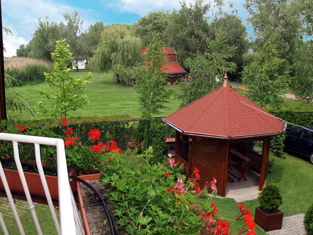 Ferienwohnung in Seenähe, mit Pool