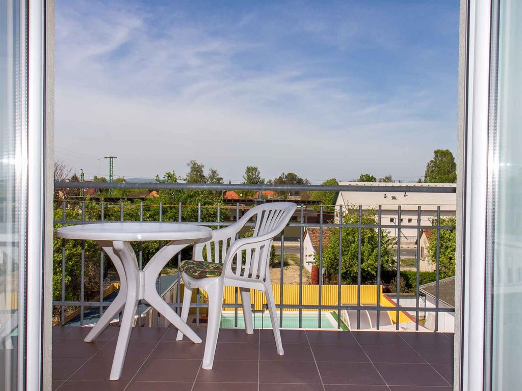 Ferienwohnung mit Pool und WLAN