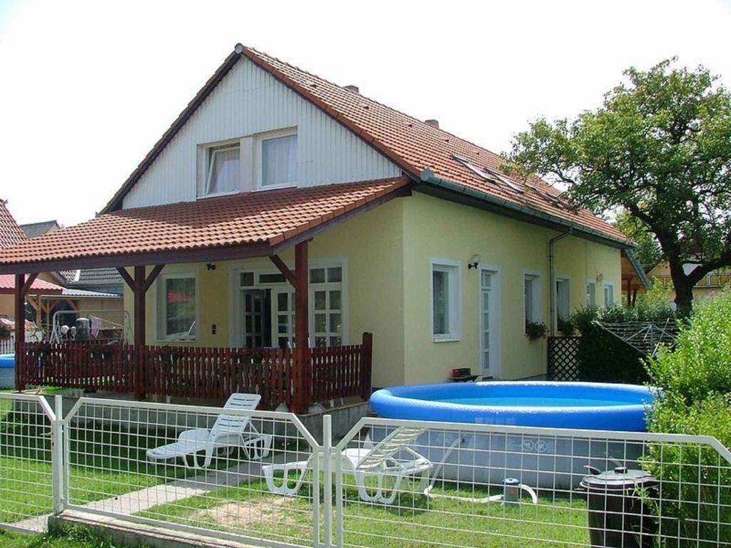 Ferienhaus mit Pool, WLAN und Klimaanlage