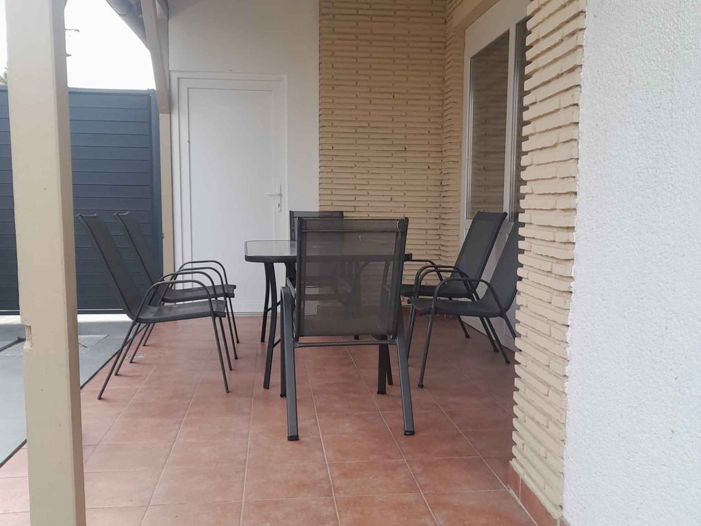 Ferienhaus mit Pool