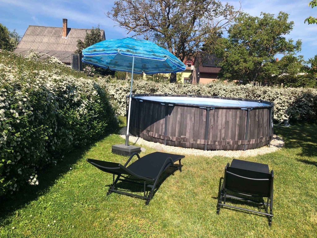 Ferienhaus mit Pool, Klimaanlage und WiFi