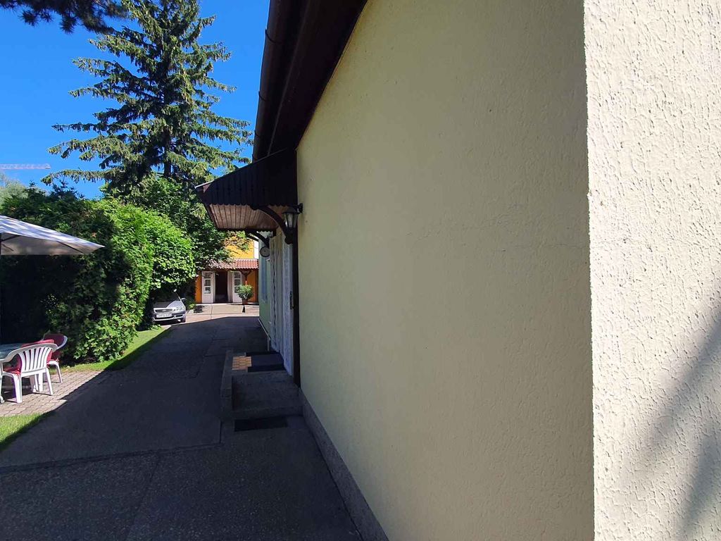Villa in der Strandnähe, mit Klimaanlage