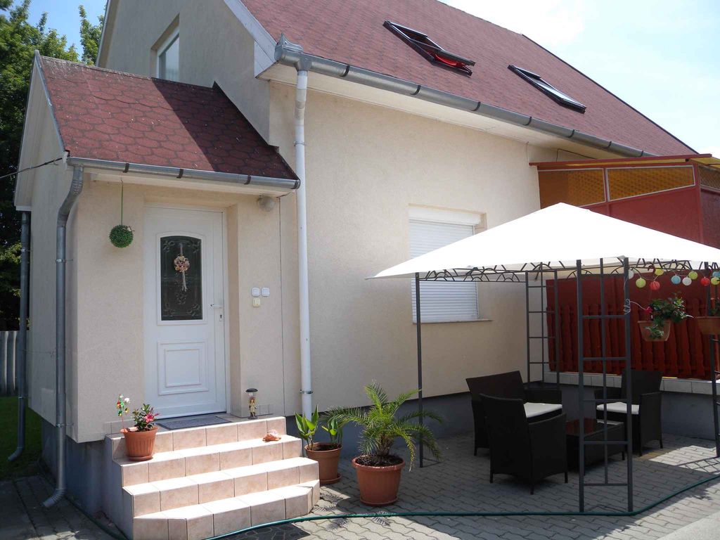 Ferienwohnung in ruhiger Lage mit Klimaanlage
