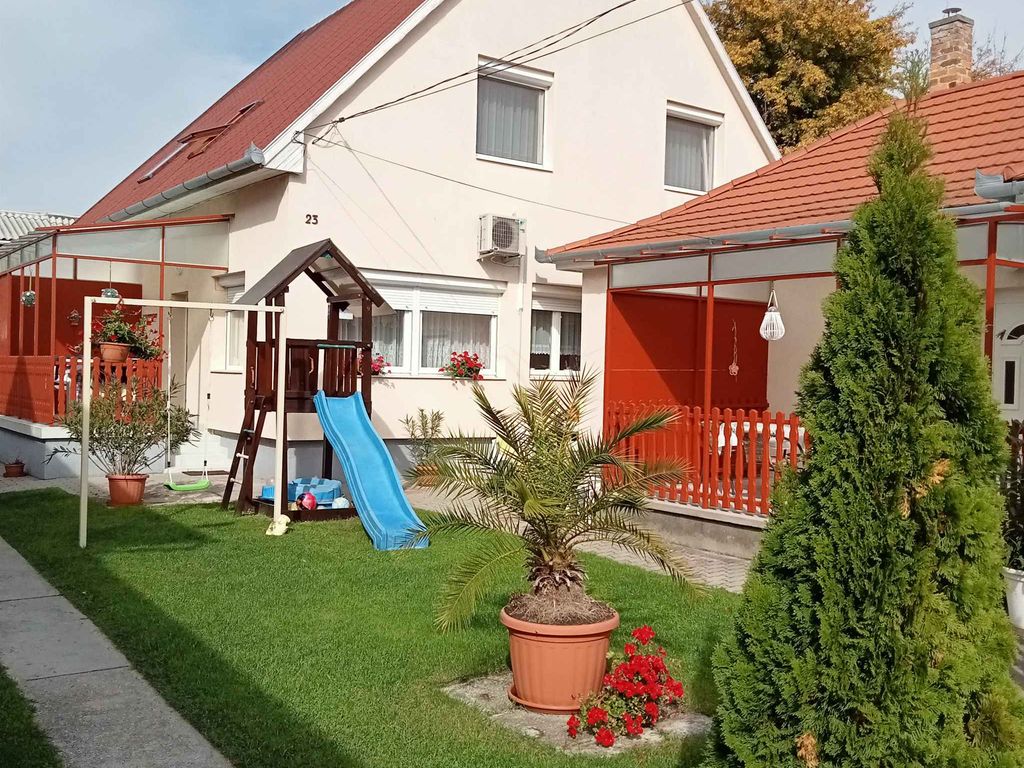 Ferienwohnung in ruhiger Lage mit Klimaanlage