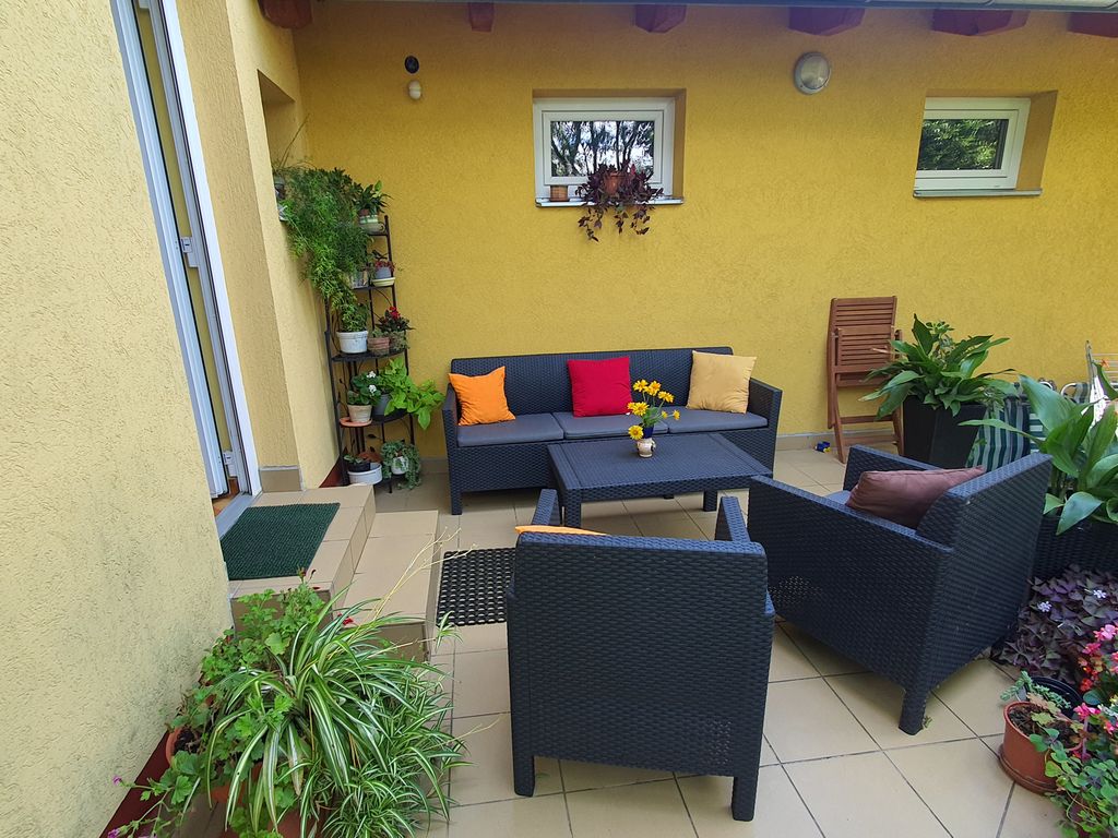 Ferienwohnung mit Grill und Gartenpavilion