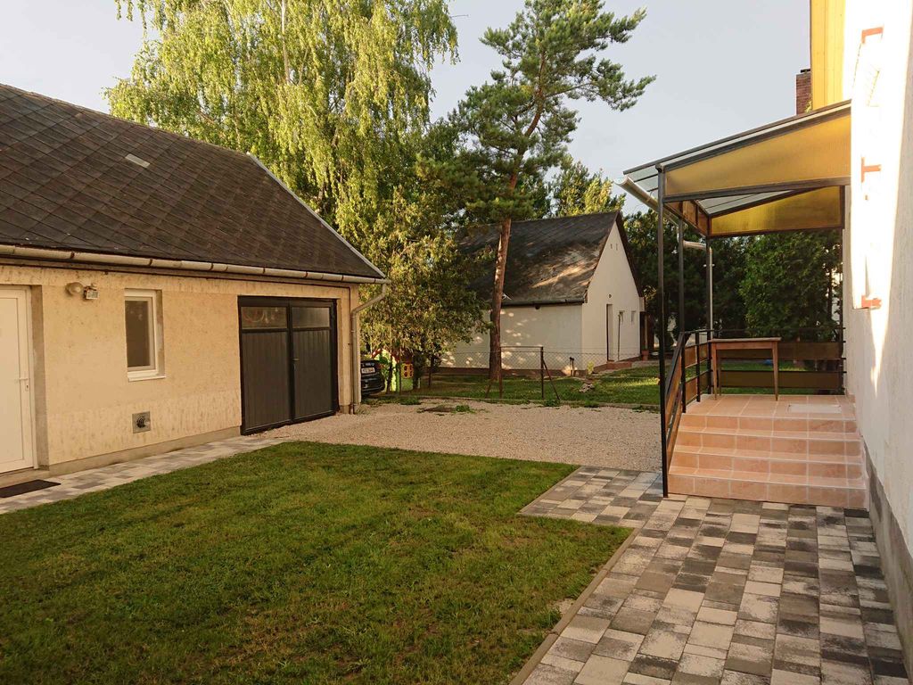 Ferienhaus mit Garten und Grillmöglichkeit