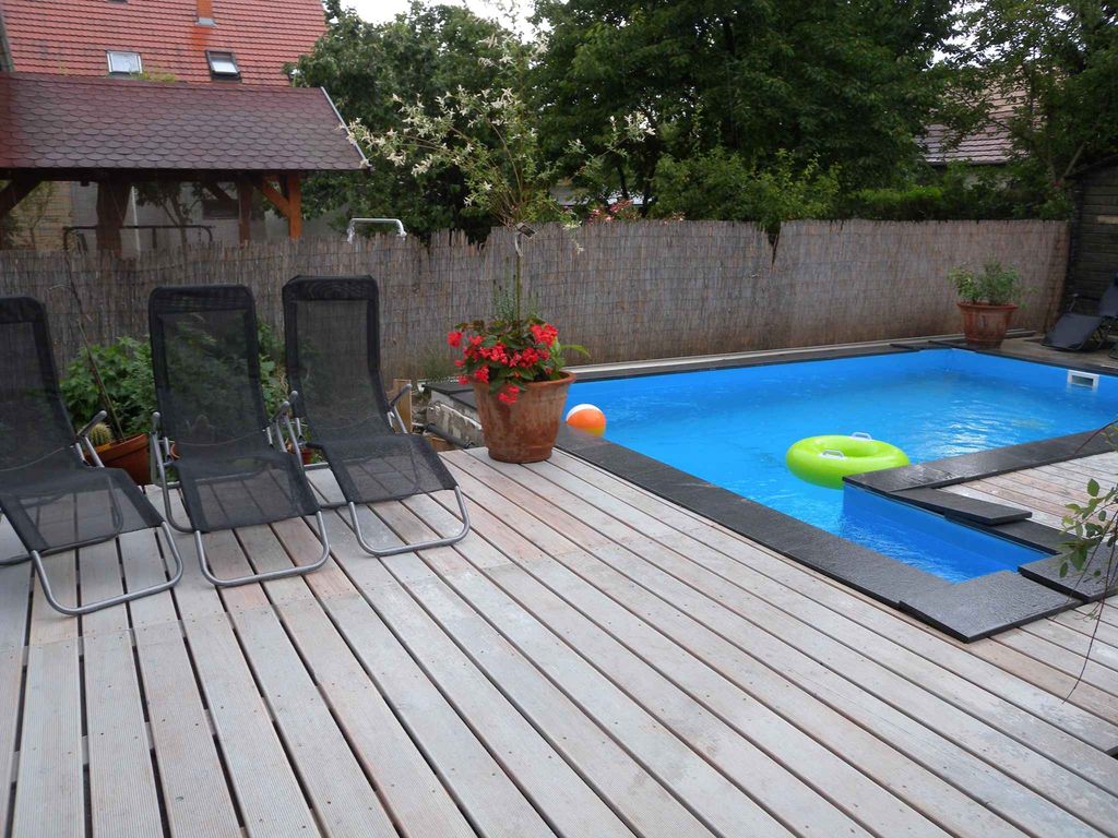 Ferienwohnung mit Pool, Klimaanlage und Waschmaschine