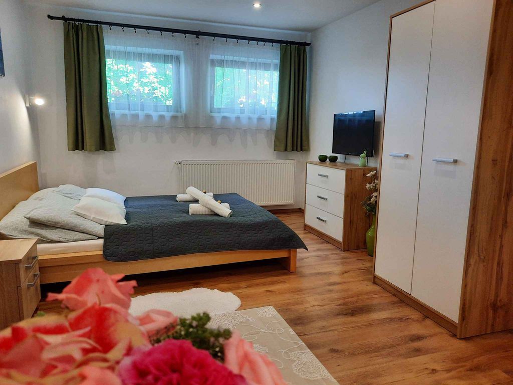Studio zentrumsnah mit Internetzugang, Waschmaschine und Parkplatz