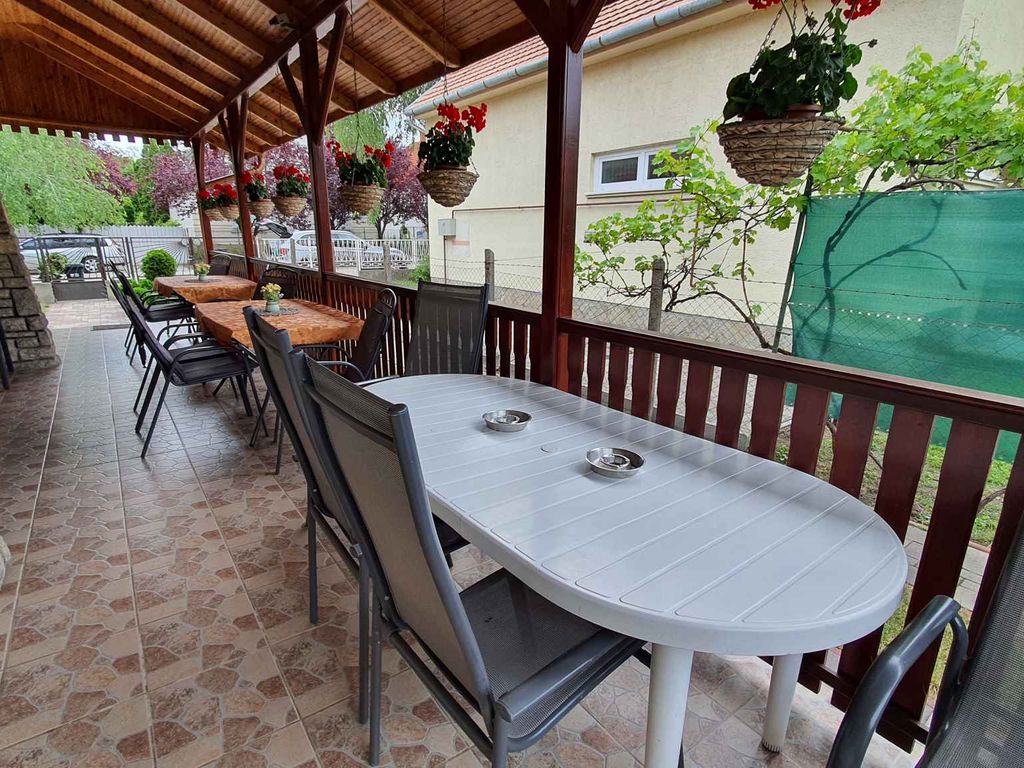 Ferienhaus in der Nähe vom Strand mit hohem Niveau
