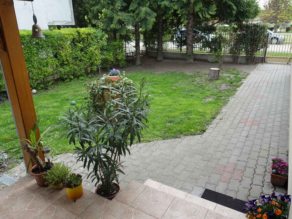 Ferienhaus mit Garten und Terrasse in Zentrumsnähe