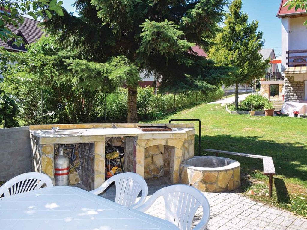 Ferienhaus mit WLAN und schöner Terrasse