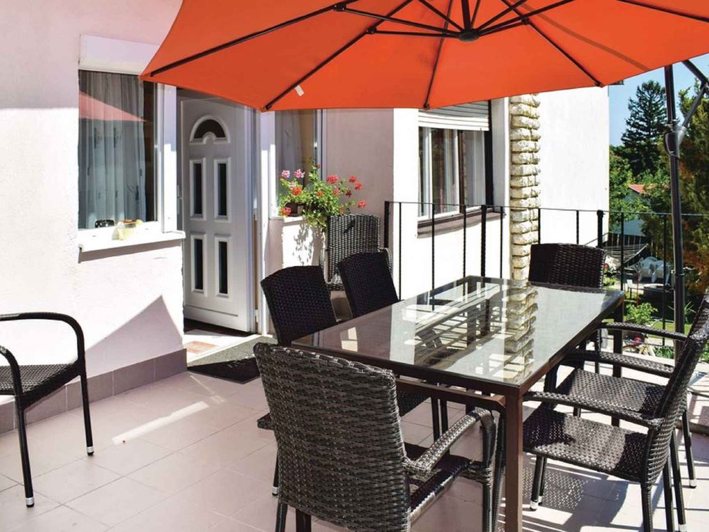 Ferienhaus mit WLAN und schöner Terrasse