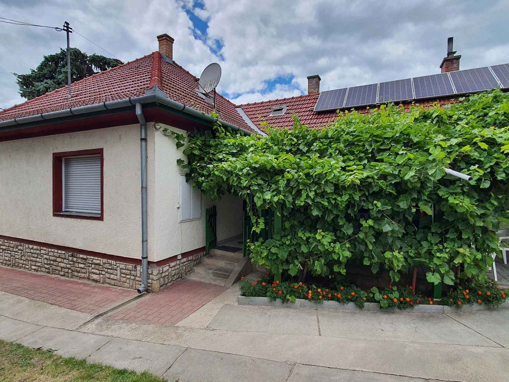 Ferienhaus mit WLAN und Terrasse