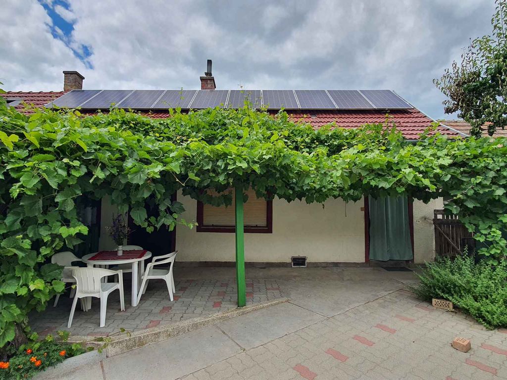 Ferienhaus mit WLAN und Terrasse