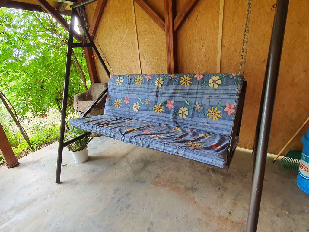 Ferienhaus eingerichtet in typisch ungarischem Stil