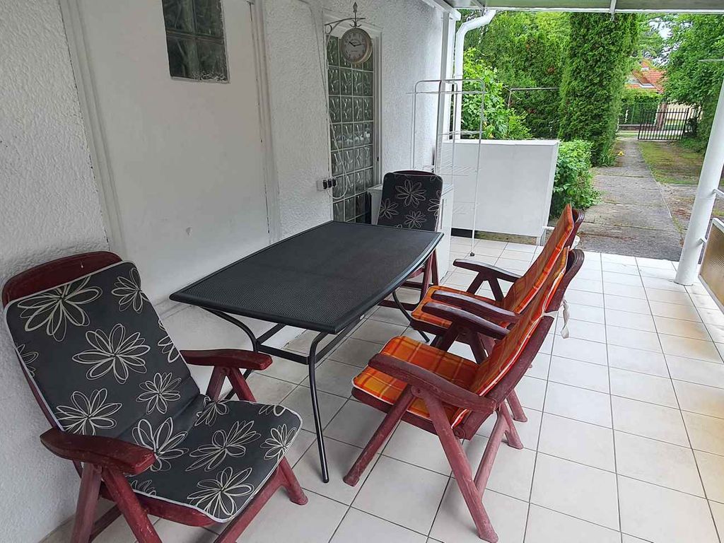 Ferienhaus in beliebten Urlaubsgebiet mit Terrasse