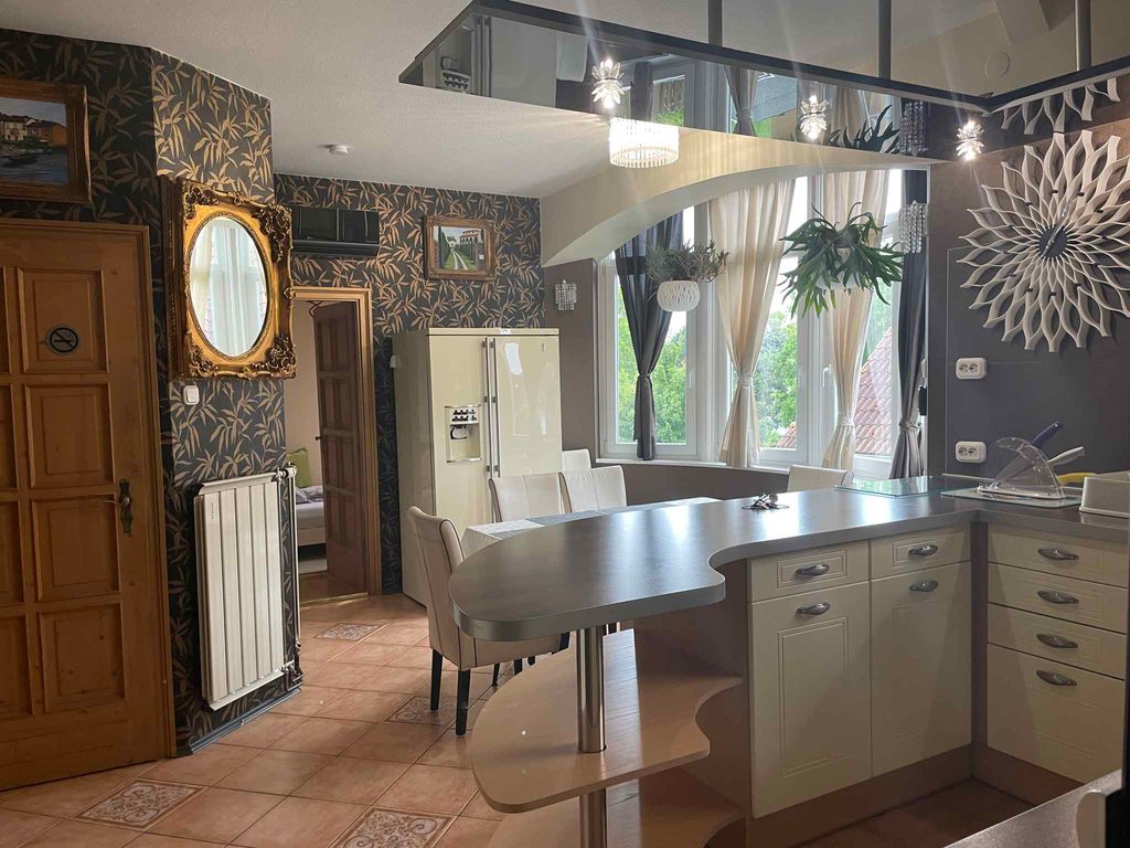 Ferienwohnung mit Klimaanlage und luxuriöser Einrichtung