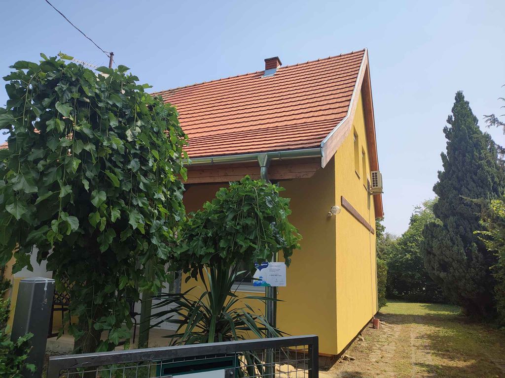 Ferienhaus mit Klimaanlage und WLAN