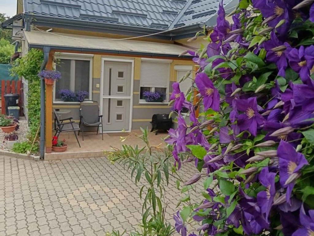 Ferienhaus mit Terrasse und Klimaanlage