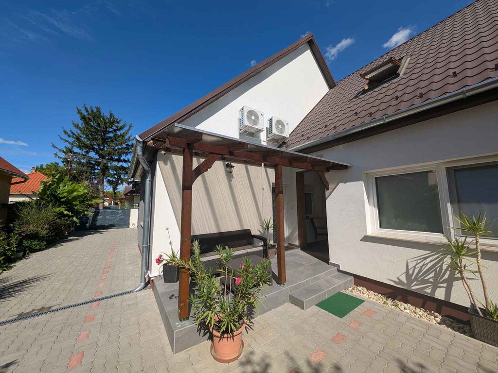 Ferienwohnung mit Klimaanlage, Whirlpool und Sauna