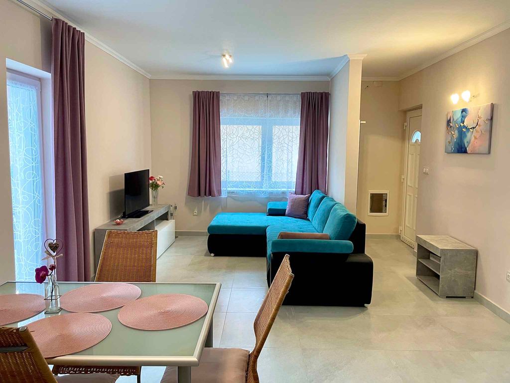 Ferienwohnung mit Klimaanlage, Whirlpool und Sauna