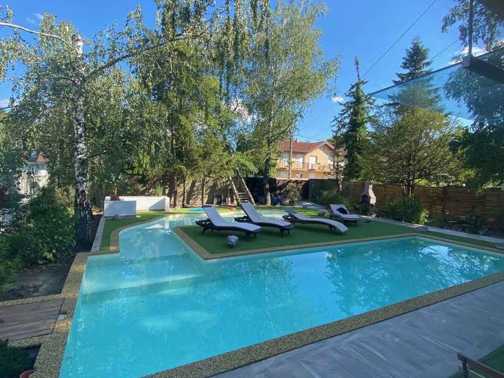 Ferienwohnung mit Aussenpool, Whirlpool und Sauna in der Nähe vom Wasser