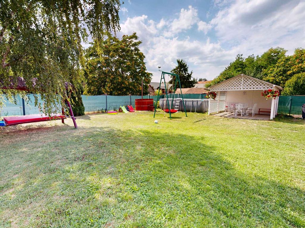 Ferienwohnung mit Pool, Whirpool, Sauna und Badefass