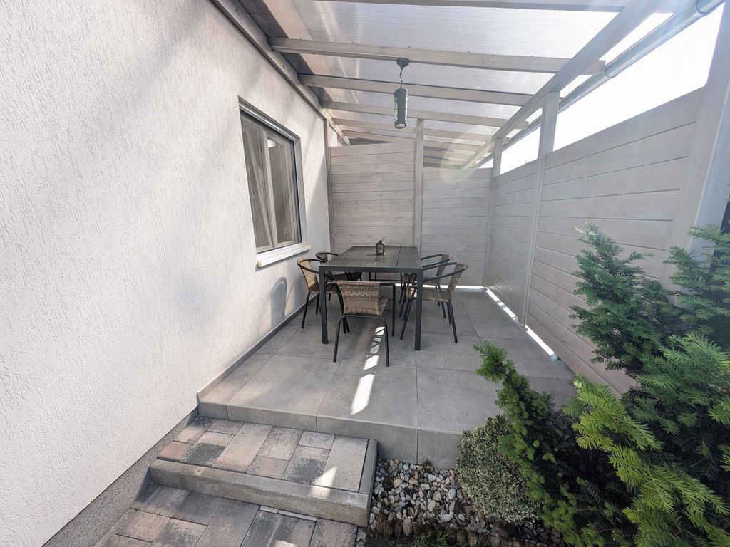 Ferienhaus mit WLAN und Klimaanlage