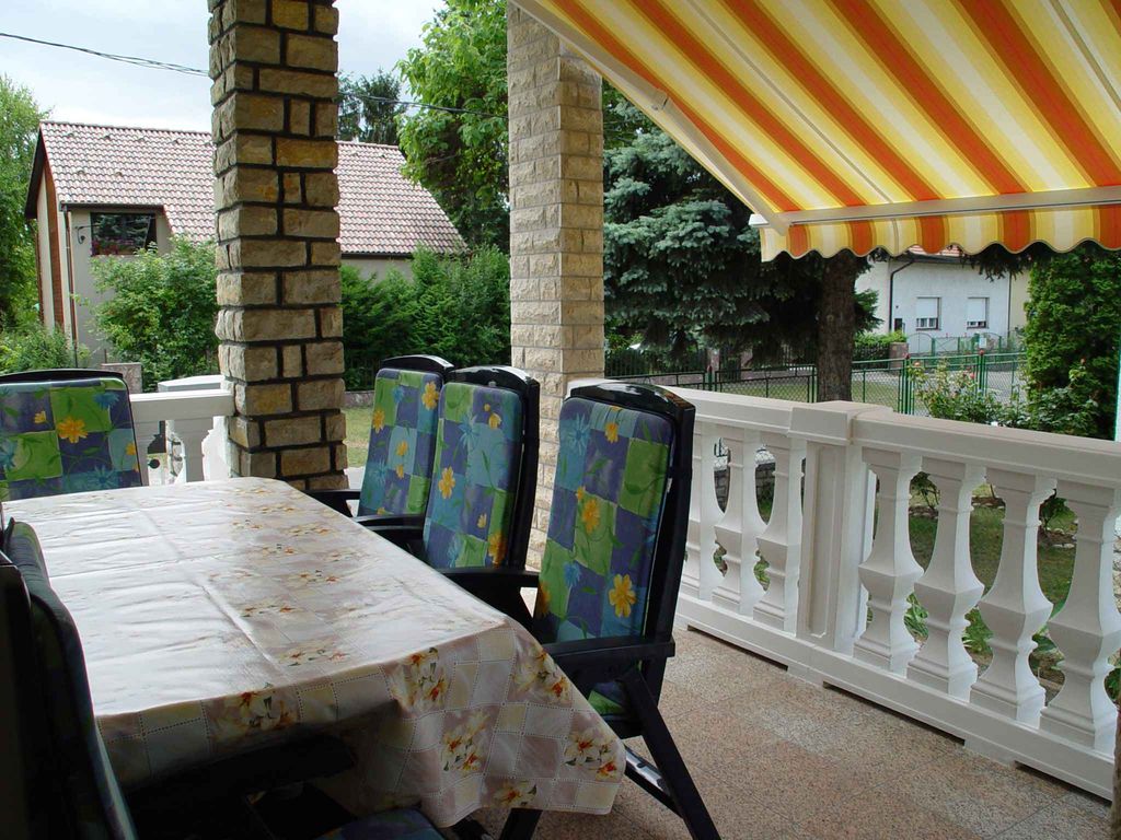 Ferienhaus mit Terrasse und Klimaanlage