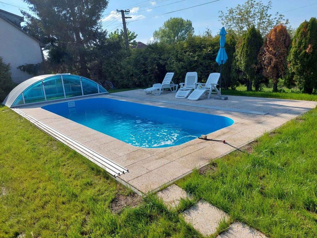 Ferienhaus für 6 Personen mit grossem Pool