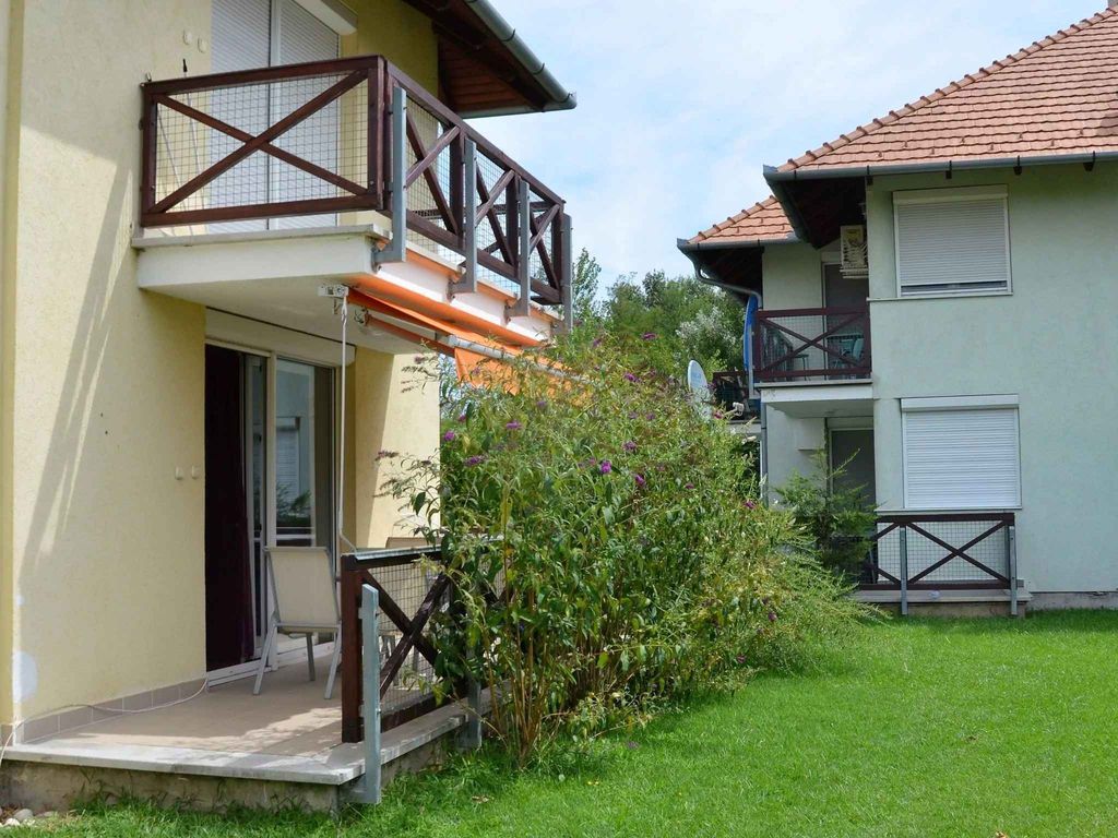 Studio in Hullám Ferienanlage nur 150 m vom See