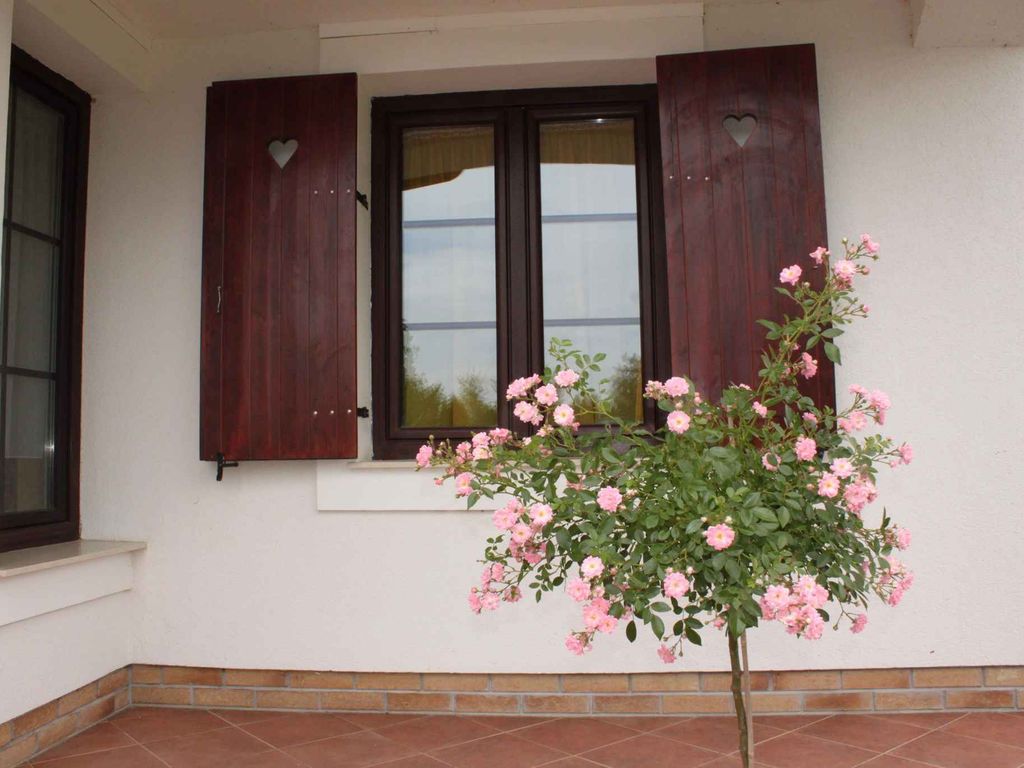 Ferienhaus mit Pool und Klimaanlage