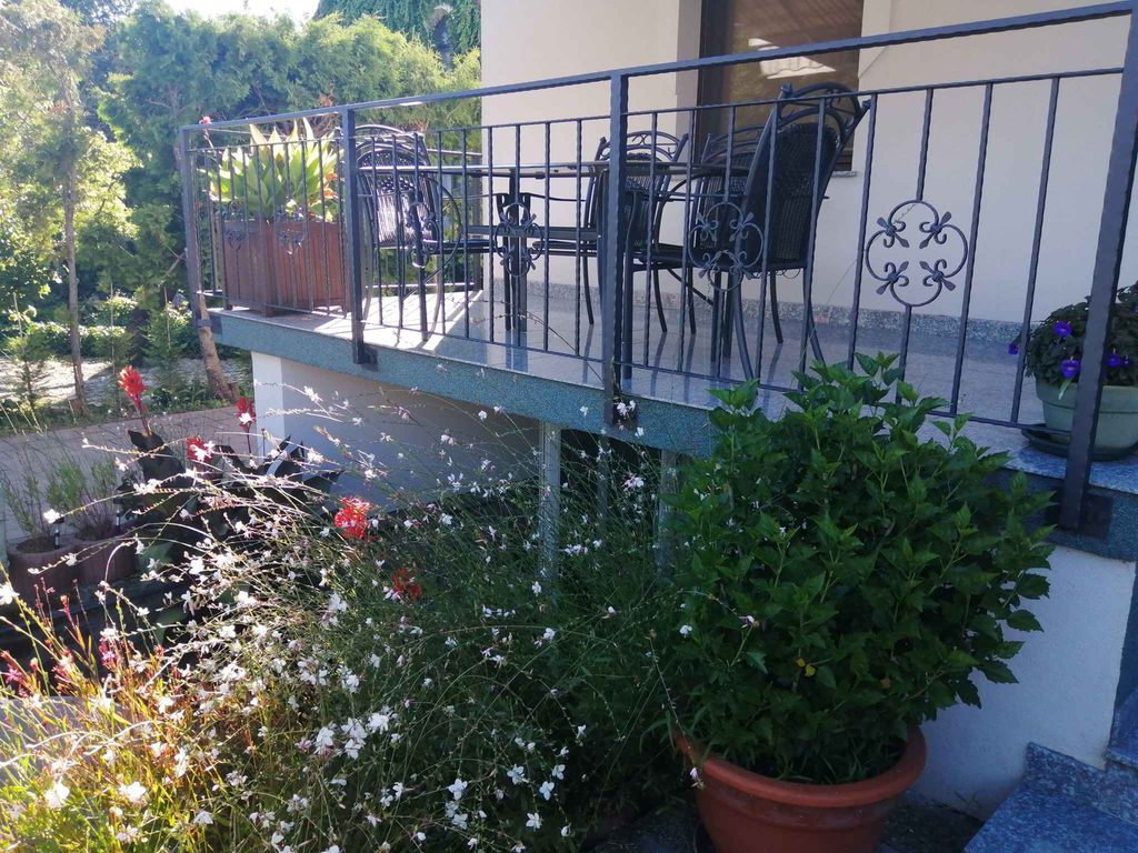 Ferienwohnung in ruhiger Lage, mit moderner und komfortabler Ausstattung und Klimaanlage
