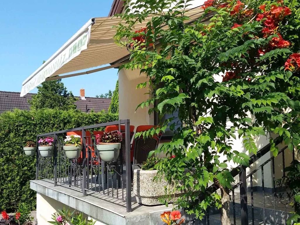 Ferienwohnung in ruhiger Lage, mit moderner und komfortabler Ausstattung und Klimaanlage