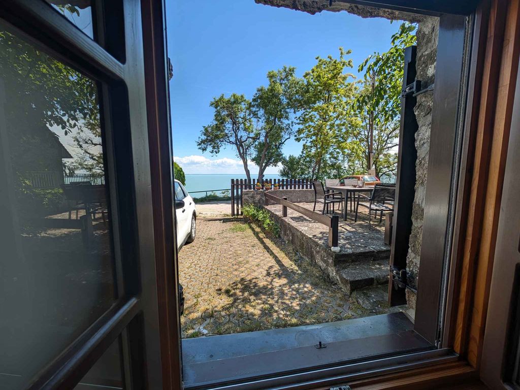 Ferienhaus mit Ausblick auf den Balaton
