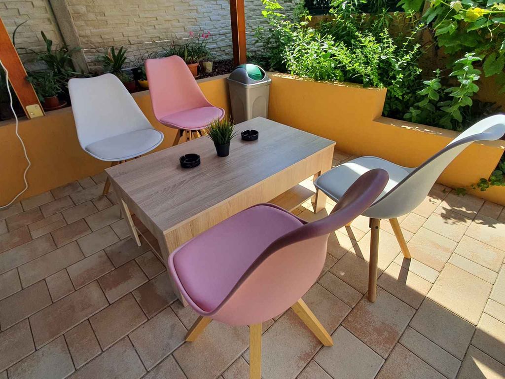 Ferienwohnung mit Grillmöglichkeit und Klimaanlage