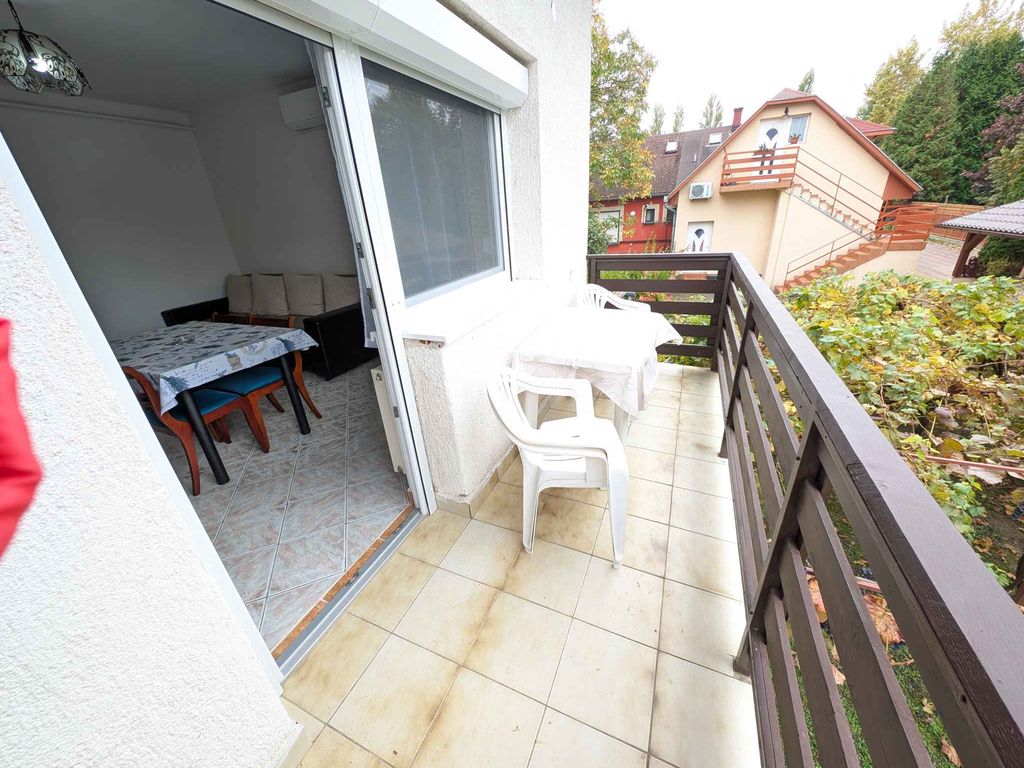 Ferienwohnung mit Wifi, Klimaanlage und Gartenpavillon