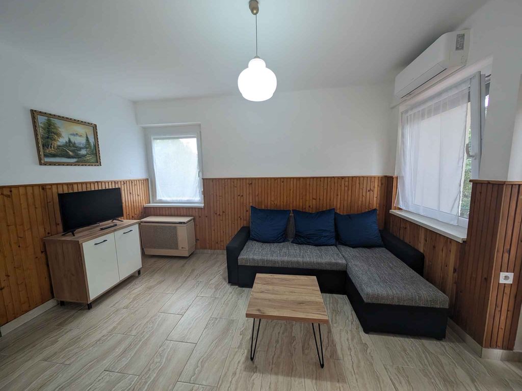Ferienwohnung mit WLAN und Klimaanlage