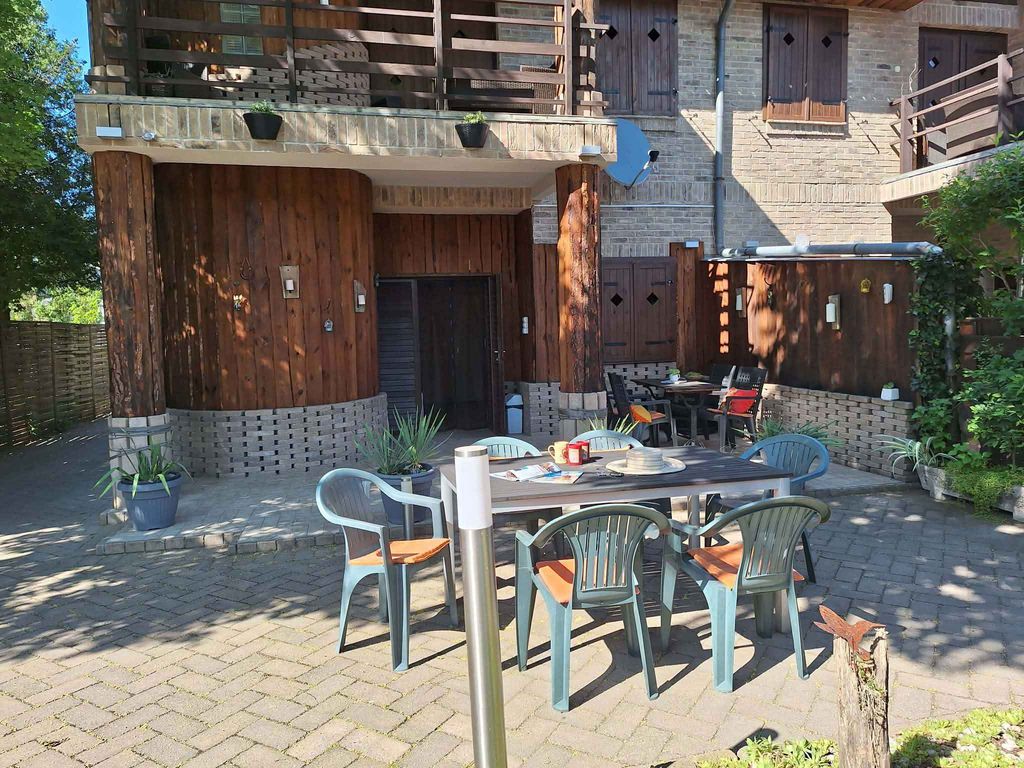 Ferienwohnung in der Nähe vom Wasser mit Klimaanlage und WLAN