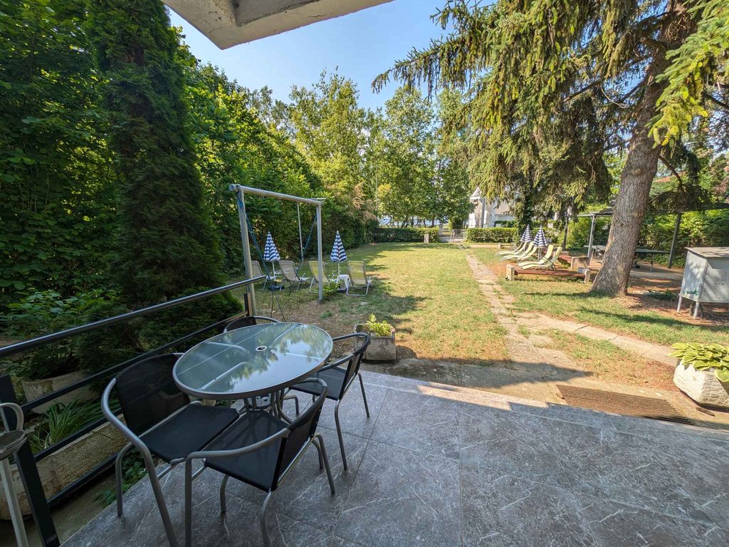 Ferienwohnung in der Nähe vom Wasser mit Terrasse und WLAN