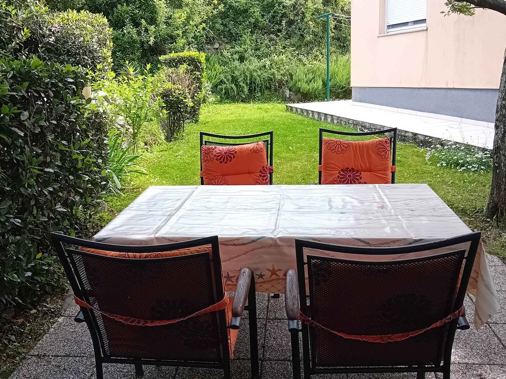 Ferienhaus mit Swimmingpool und Klima