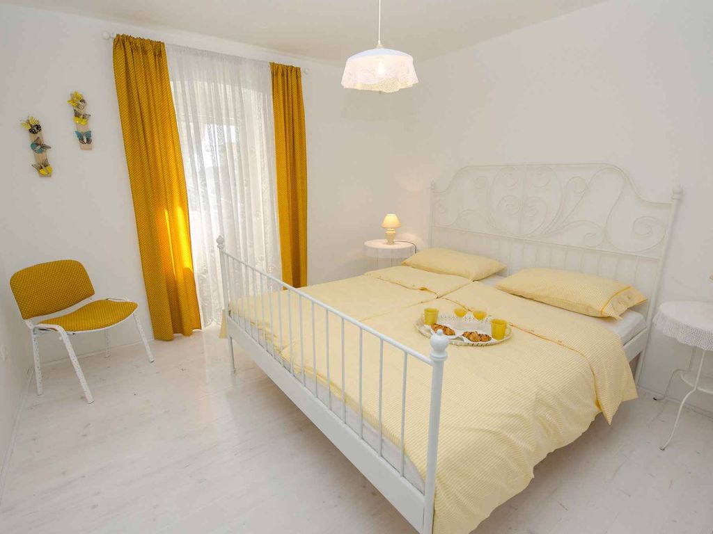 Ferienwohnung mit Terrasse