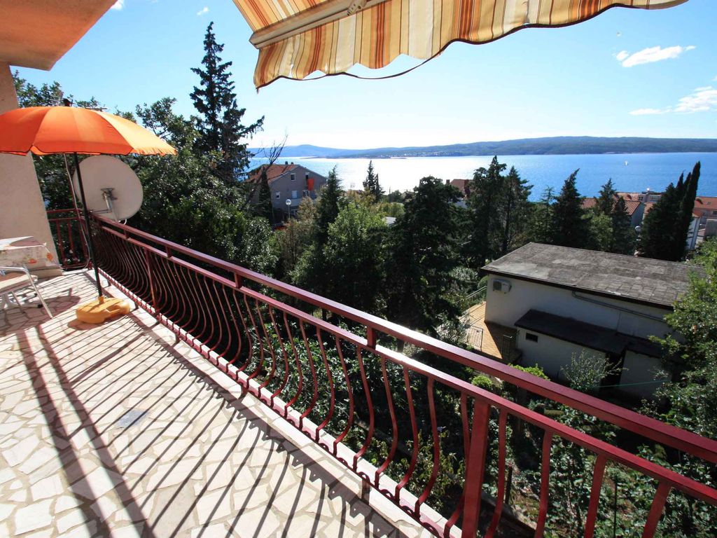 Ferienwohnung mit Balkon und Klimaanlage