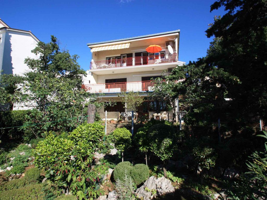Ferienwohnung mit Balkon und Klimaanlage