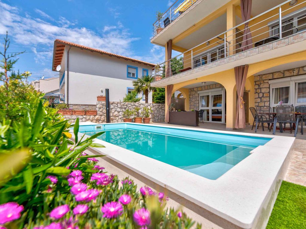Ferienwohnung mit Pool zur gemeinsamen Nutzung