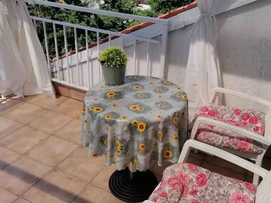 Ferienwohnung mit Klimaanlage und Meerblick