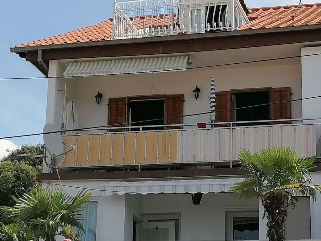 Ferienwohnung mit Klimaanlage und Meerblick